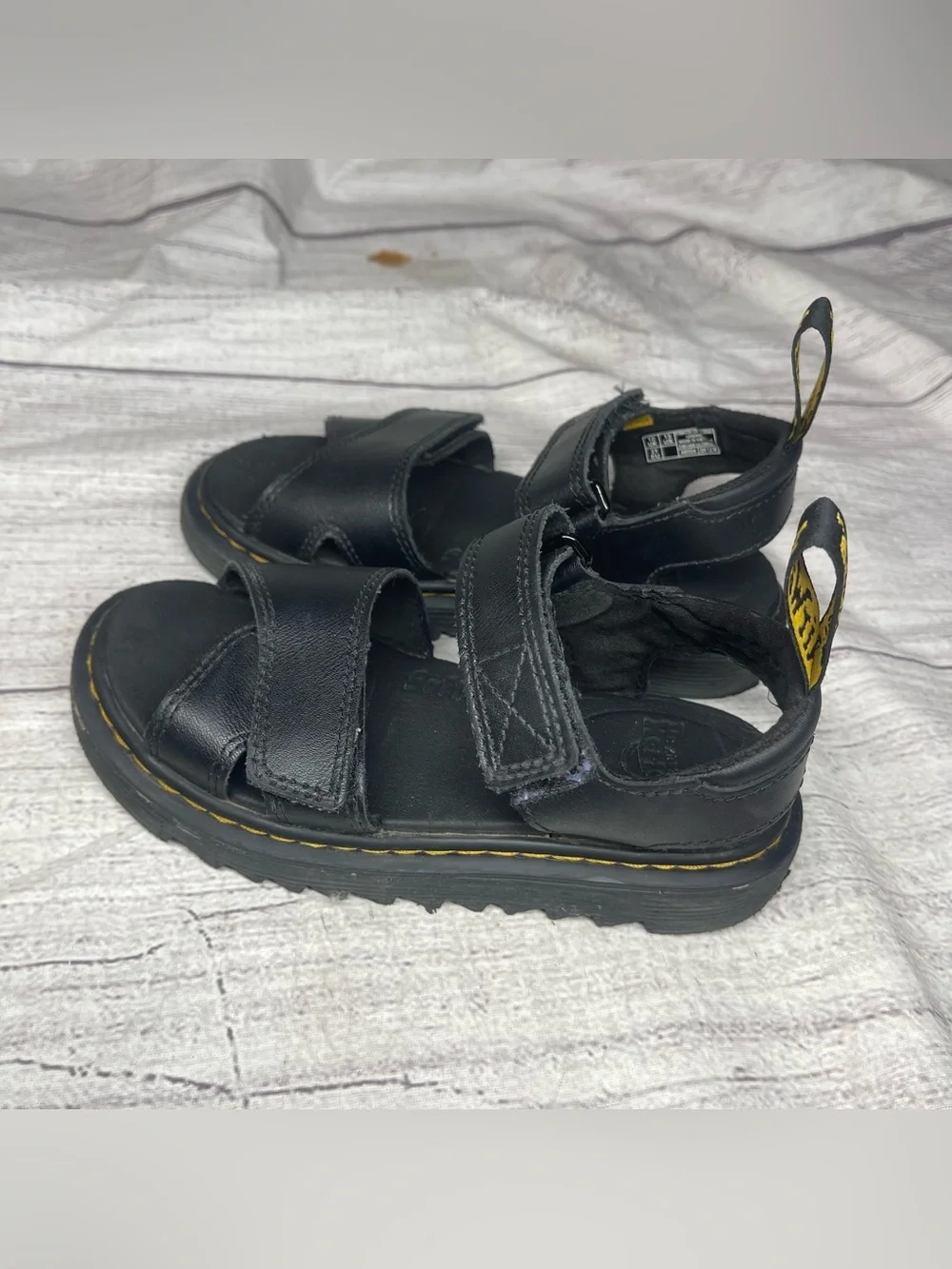 Dr. Martens Girls Size 13 Vossie J Black Leather Sandals